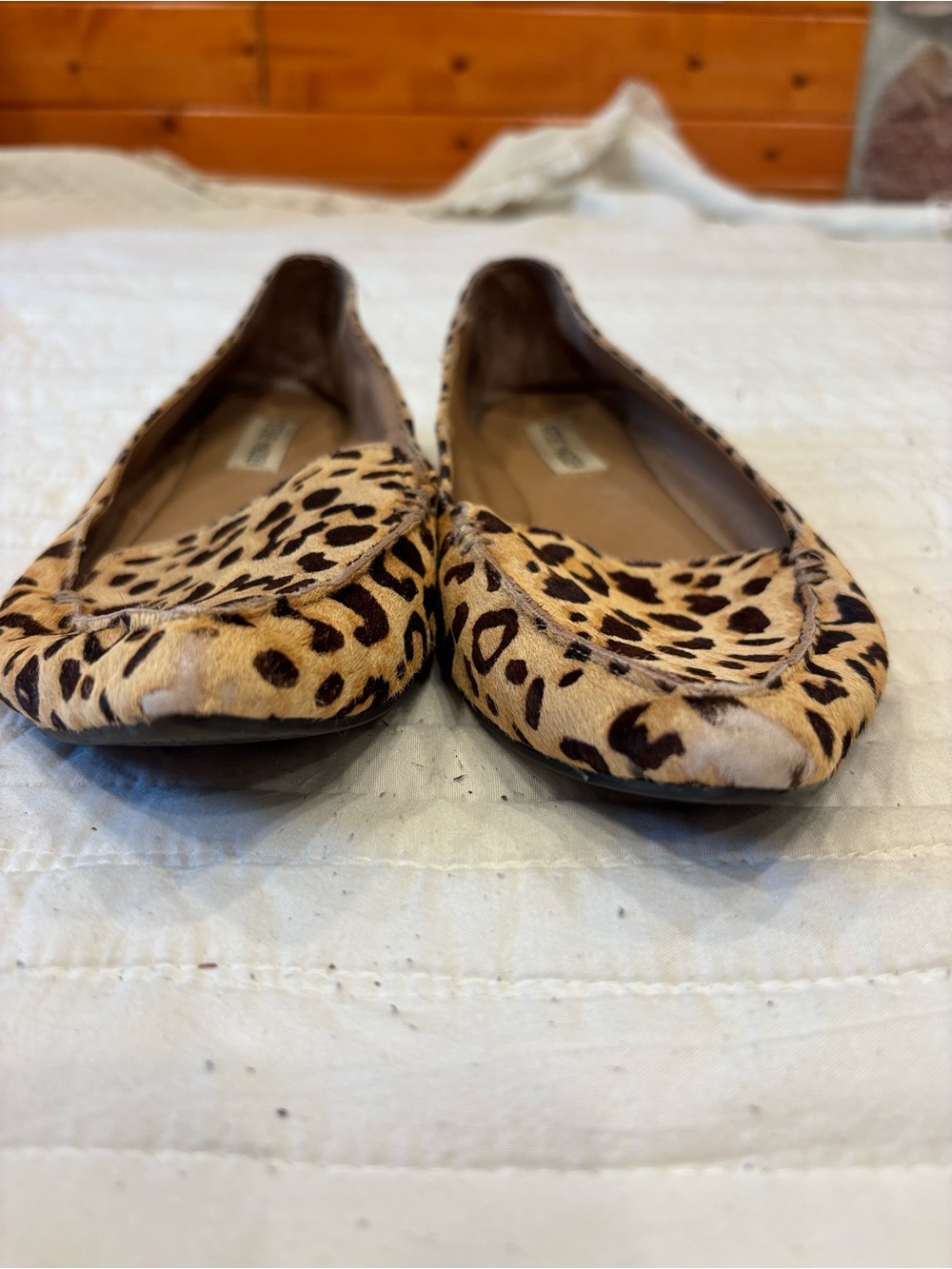 Steve Madden Feather Leopard Print Calf Hair Pointed Toe Loafers Womens 8.5 - Picture 4 of 5